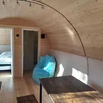 Bed and Breakfast Les Insolites Du Villaret 3*