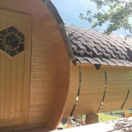 Les Insolites Du Villaret Bed & Breakfast Saint-Vincent-les-Forts