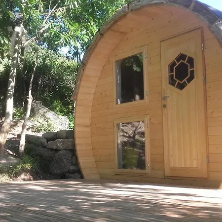 Les Insolites Du Villaret Bed & Breakfast