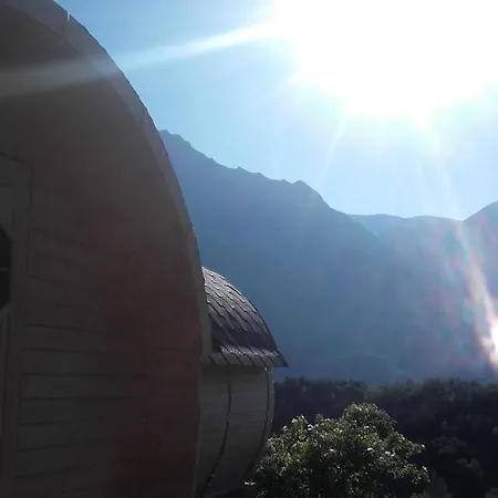 Les Insolites Du Villaret Отель типа 