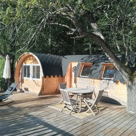 Les Insolites Du Villaret 3*