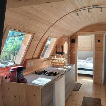 Bed & Breakfast Les Insolites Du Villaret