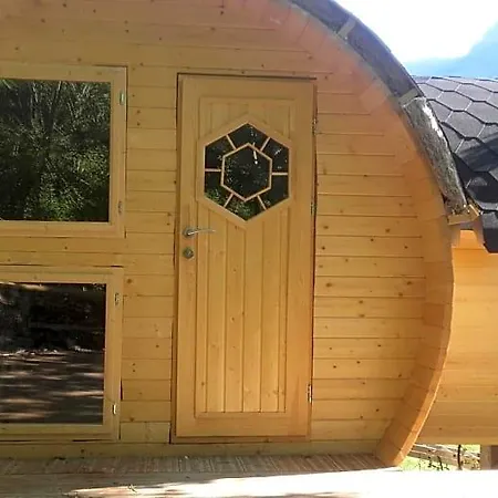 Les Insolites Du Villaret 3* Saint-Vincent-les-Forts