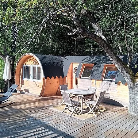 Les Insolites Du Villaret Bed & Breakfast Saint-Vincent-les-Forts