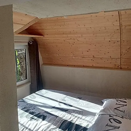 Les Insolites Du Villaret 3* Saint-Vincent-les-Forts