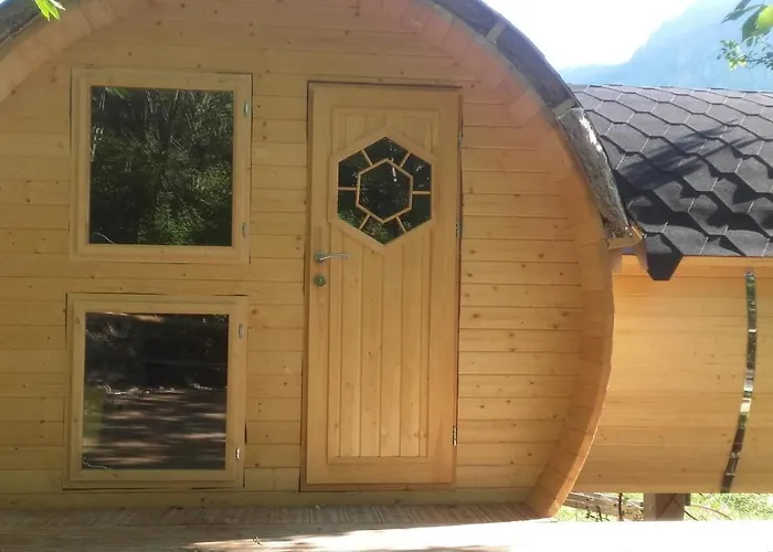 Les Insolites Du Villaret 3*