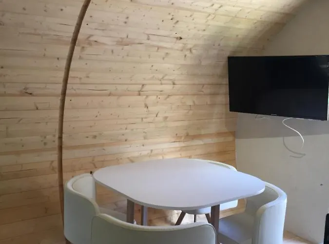 Les Insolites Du Villaret 3*