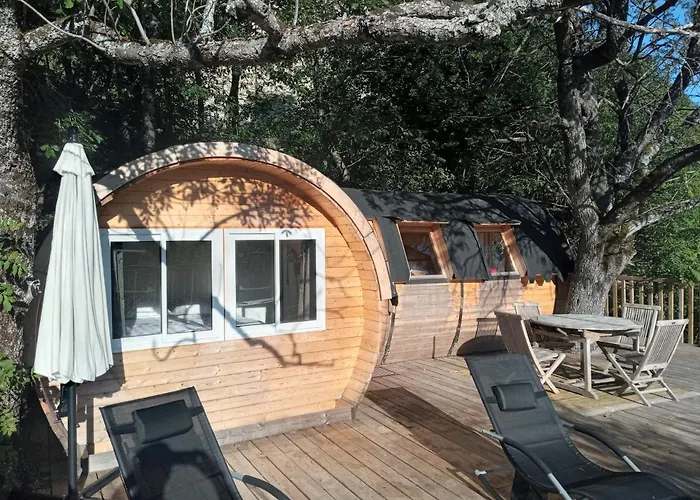 Les Insolites Du Villaret 3* Saint-Vincent-les-Forts