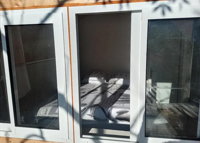 Bed & Breakfast Les Insolites Du Villaret