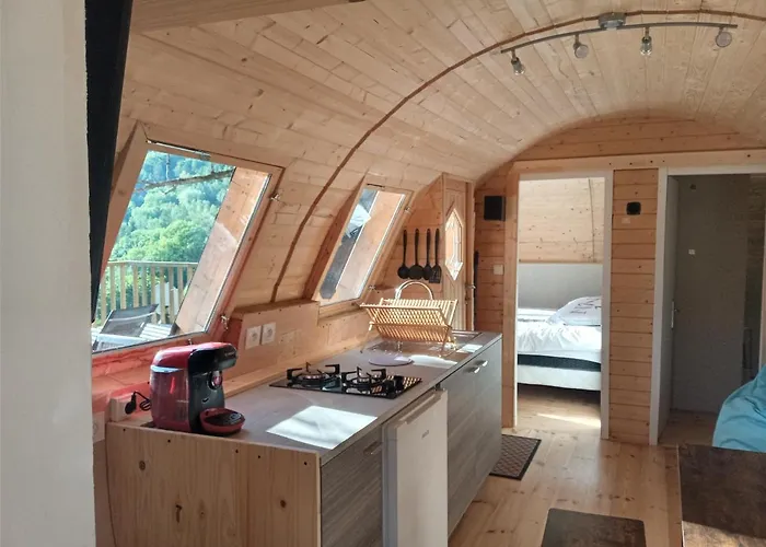 Bed & Breakfast Les Insolites Du Villaret